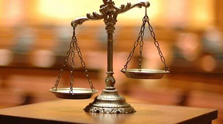 القصاص: عدلٌ يحفظ التوازن في المجتمع