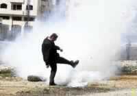 Resistance Leaders Shrug Arafat